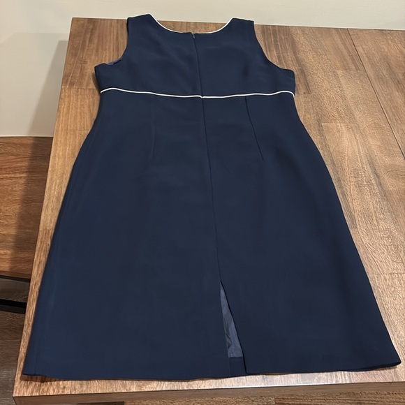 Un Deux Trois dress size L. French 45. US size 12? Navy blue. Classic - Picture 8 of 11